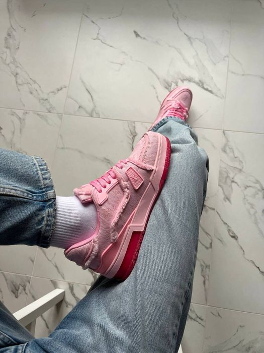 БЕЗ ПЕРЕДОПЛАТ‼️ Жіночі кросівки Louis Vuitton Trainer Triple Pink