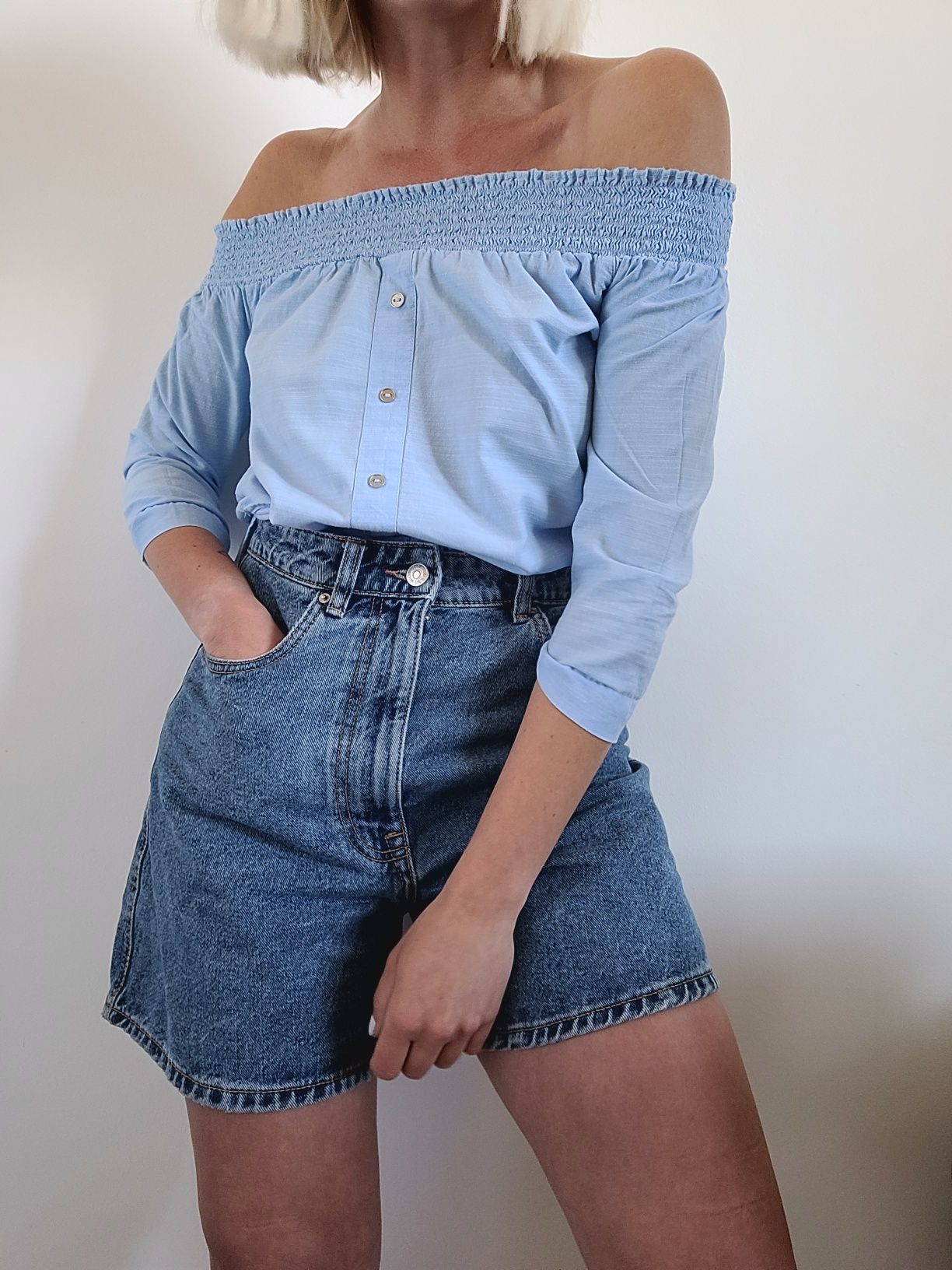 Niebieska koszula oversize boho odkryte ramiona guziki River Island