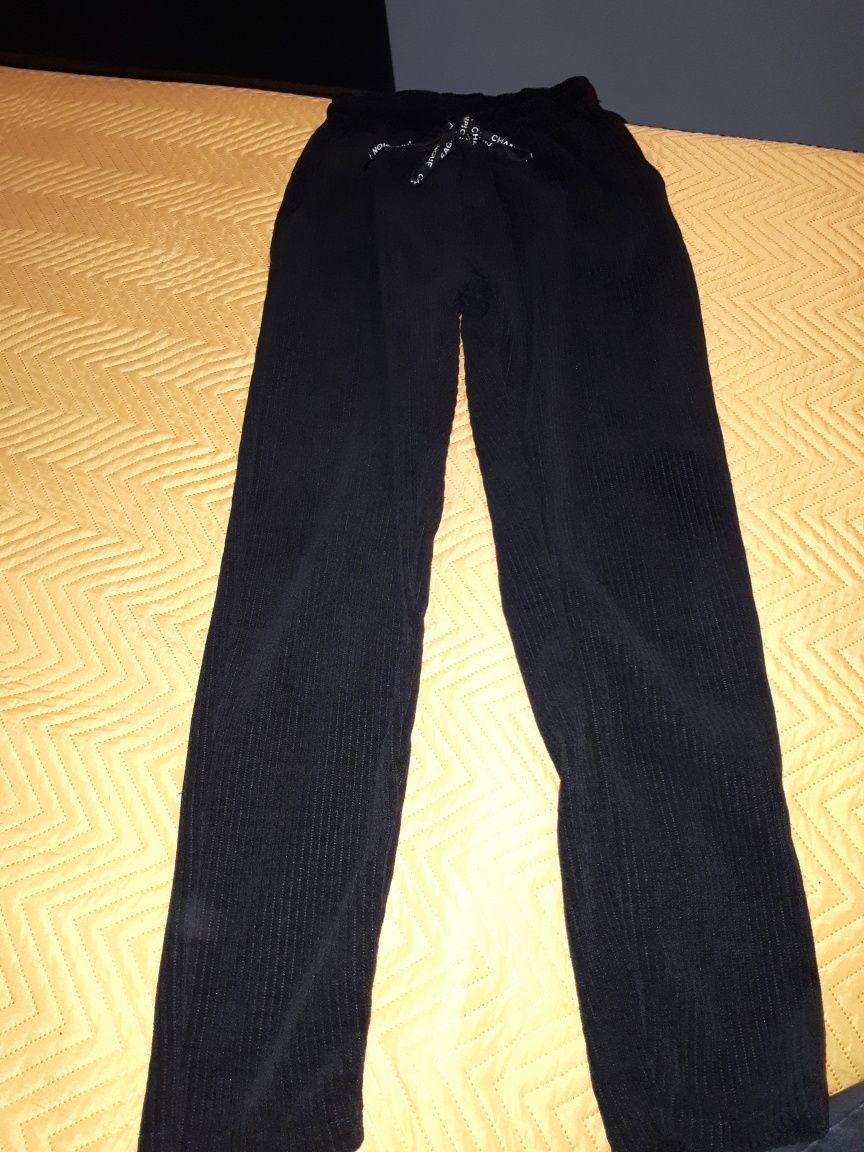 Spodnie dresowe damskie czarne S