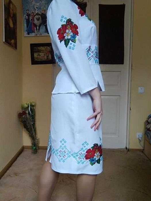 Вишиванка ручної роботи