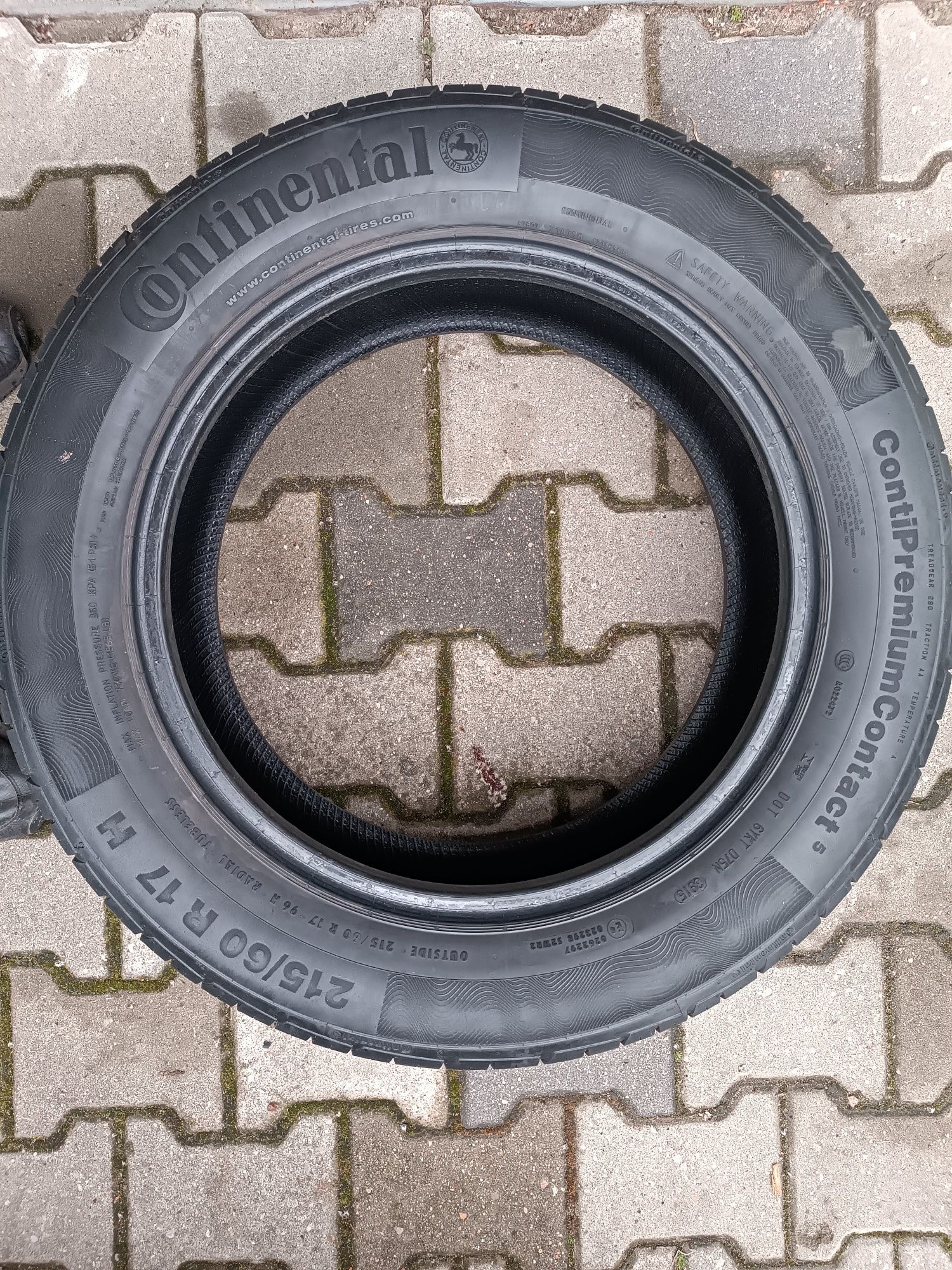 Opony letnie rozmiar 215/60/17; 2x Continental i 2x Hankook