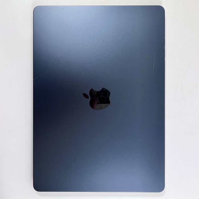 MacBook Air 13 2022 M2 8GB RAM 256GB SSD Midnight МАГАЗИН ГАРАНТІЯ