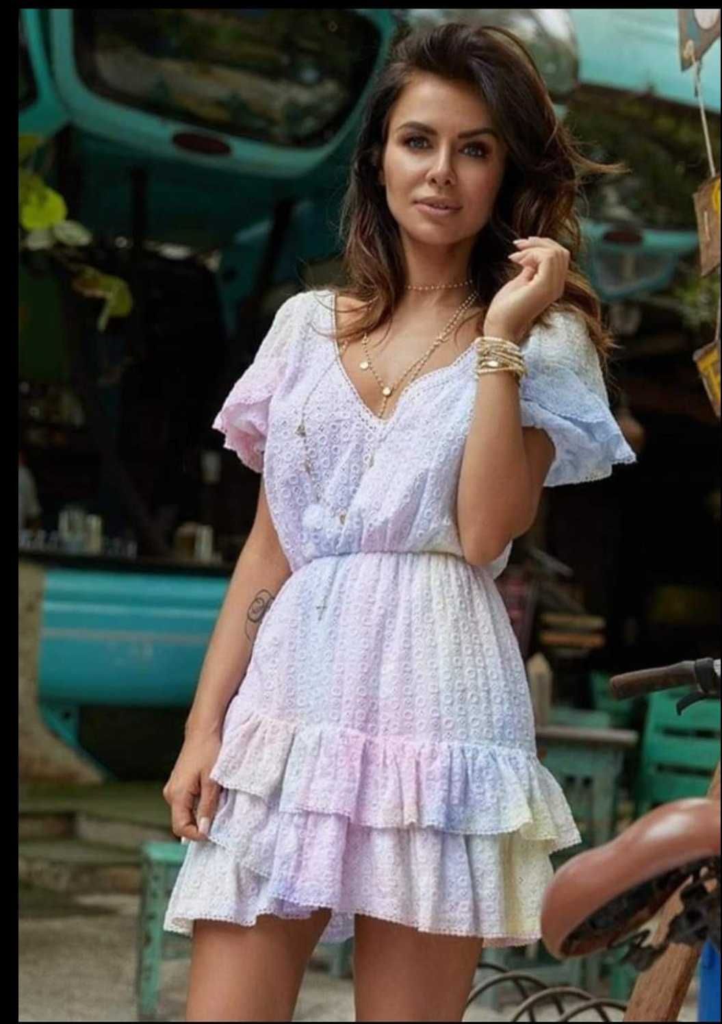 Nowa Śliczna  Tęczowa/Pastelowa sukienka letnia Boho M/L