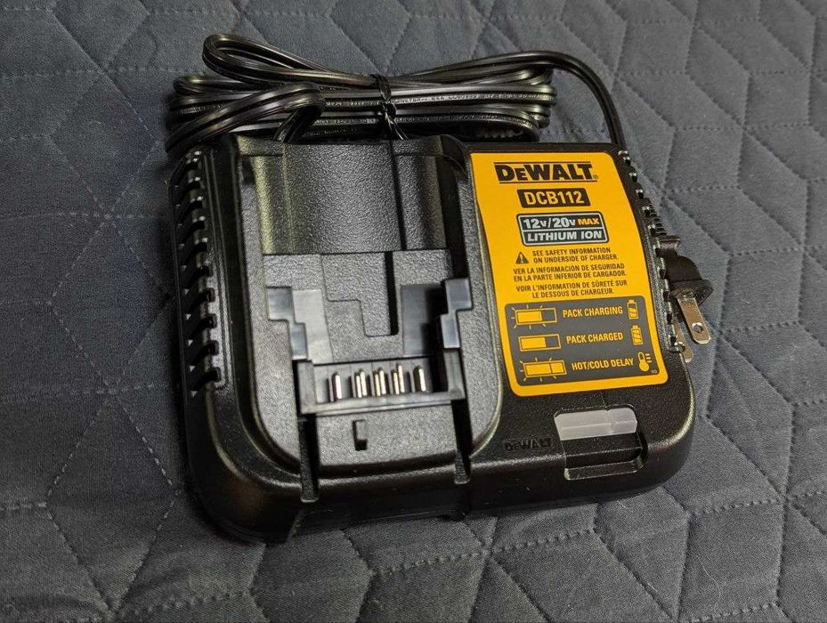 Зарядное устройство DeWALT DCB112 Оригинал США 120V