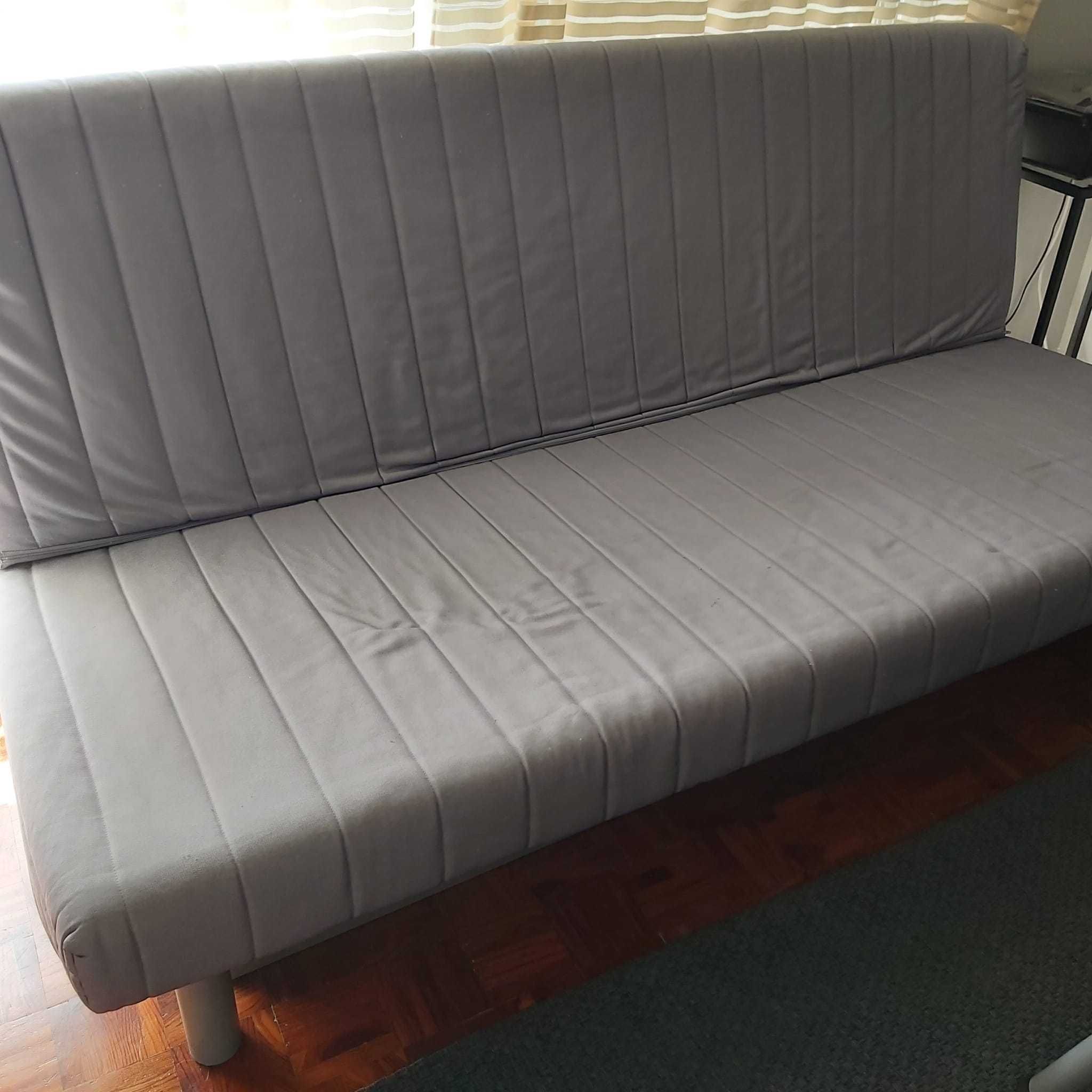 Sofá Ikea c/ Duas Gavetas