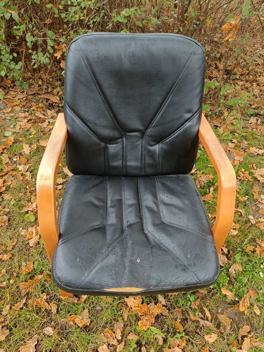 Krzesło biurowe konferencyjne drewniane czarne