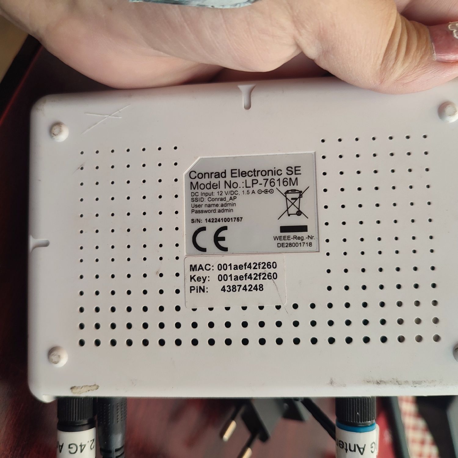 Używany router, kompletny