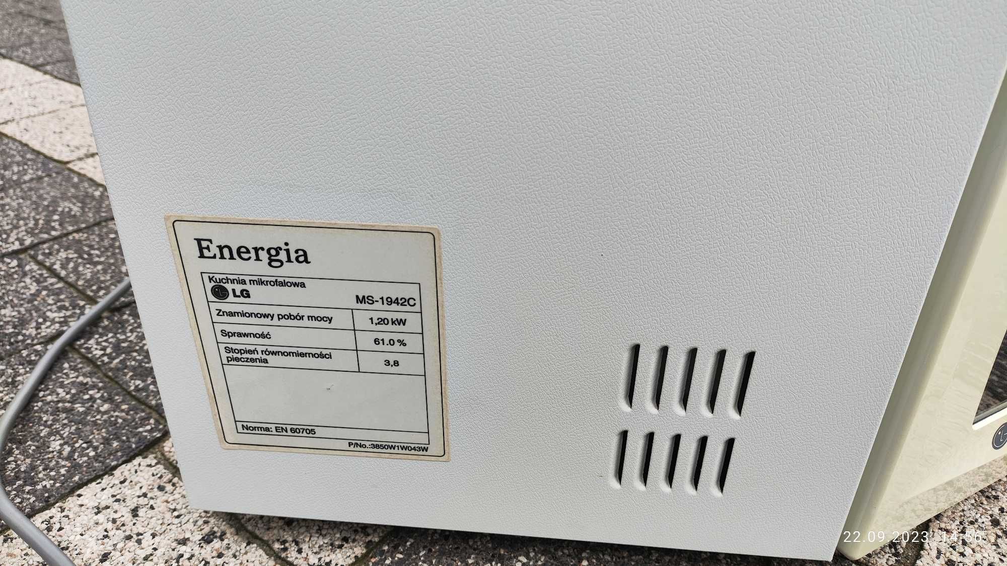 Kuchenka mikrofalowa LG