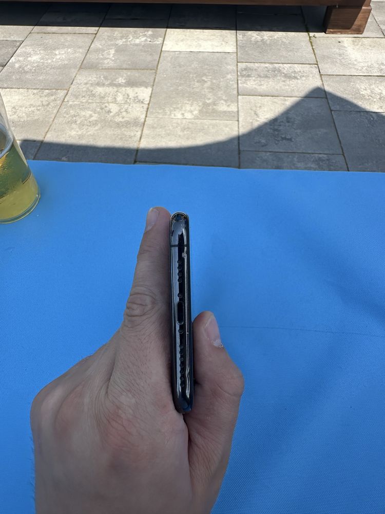 Продам iphone xs max