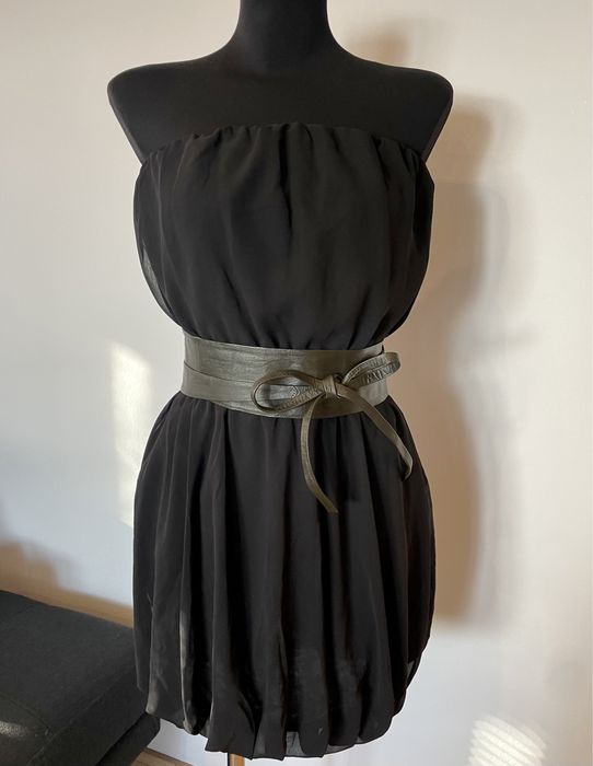 Czarna sukienka tuba / bombka , nowa S/M