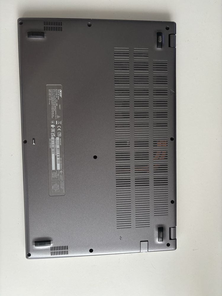 Computador Portátil Acer Aspire 5 15 A515 i5-1235U RAM 8 GB 512 SSD
