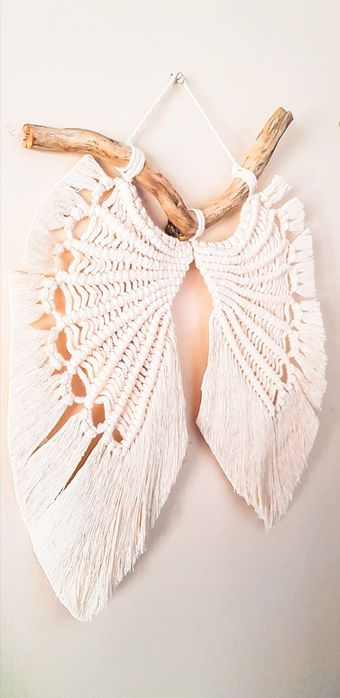 Asas de anjo em Macrame