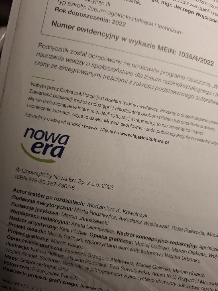 Podręcznik wos w centrum uwagi 4 rozszerzenie