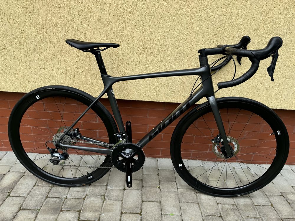Велосипед Giant TCR Advanced 2. Карбон