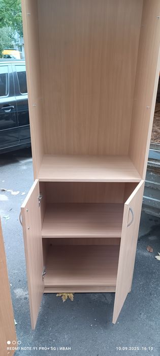 Шкаф для вещей .