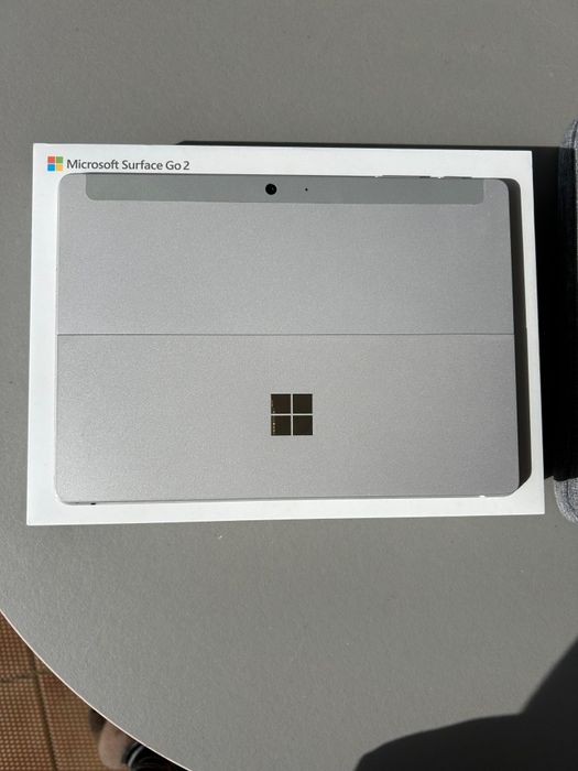 Microsoft Surface Go 2