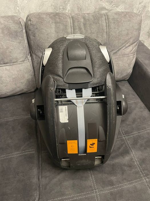 Дитяче автокрісло Cybex Platinum