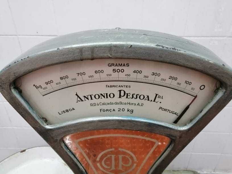 Balança antiga "António Pessoa"