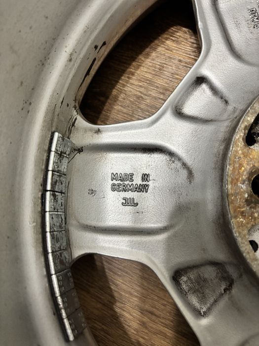 Моноблоки на Мерседес R16