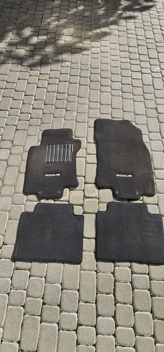 Килимки Nissan Rogue оригінал на гумовій основі t32
