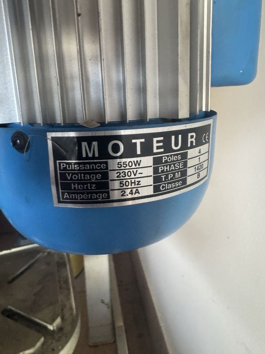 Wiertarka stołowa kolumnowa OTMT