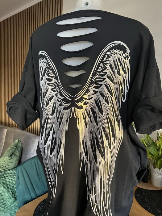 Sukienka oversize skrzydla