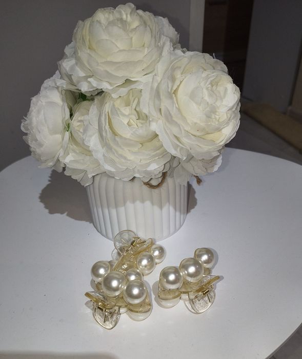 Spinki, klamerki do włosów , koraliki 3 szt