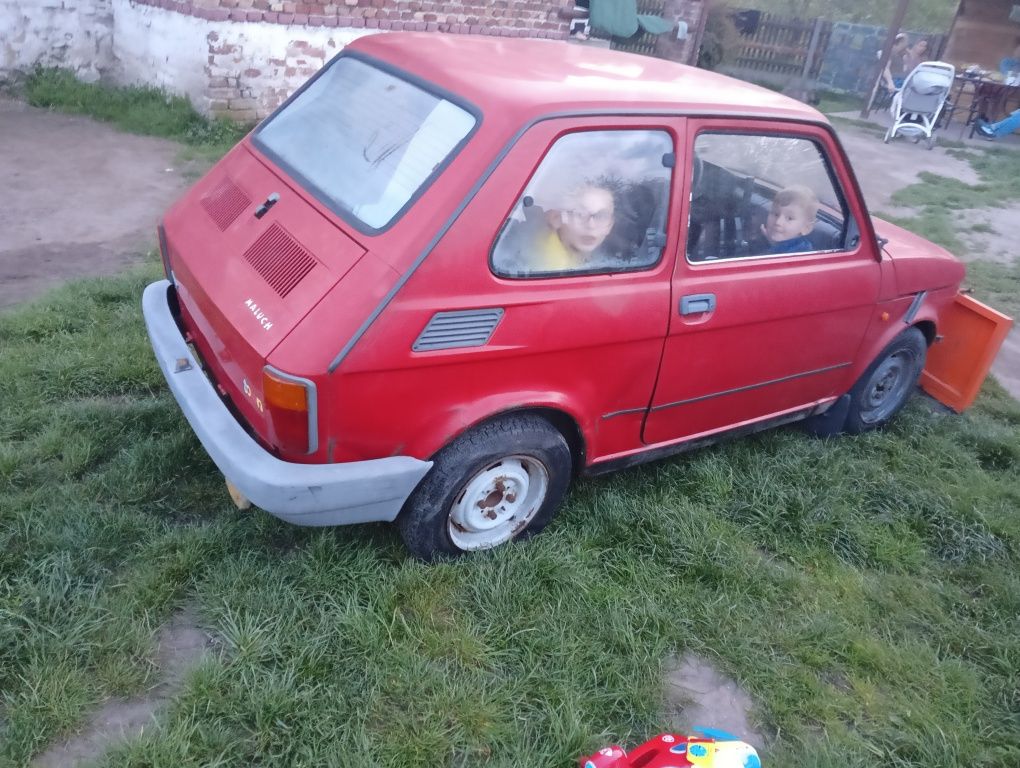 Sprzedam fiat 126p maluch z plugiem do końca tygodnia