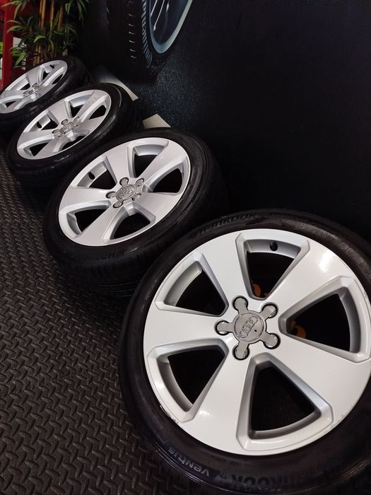 Jantes 17" Audi originais com pneus