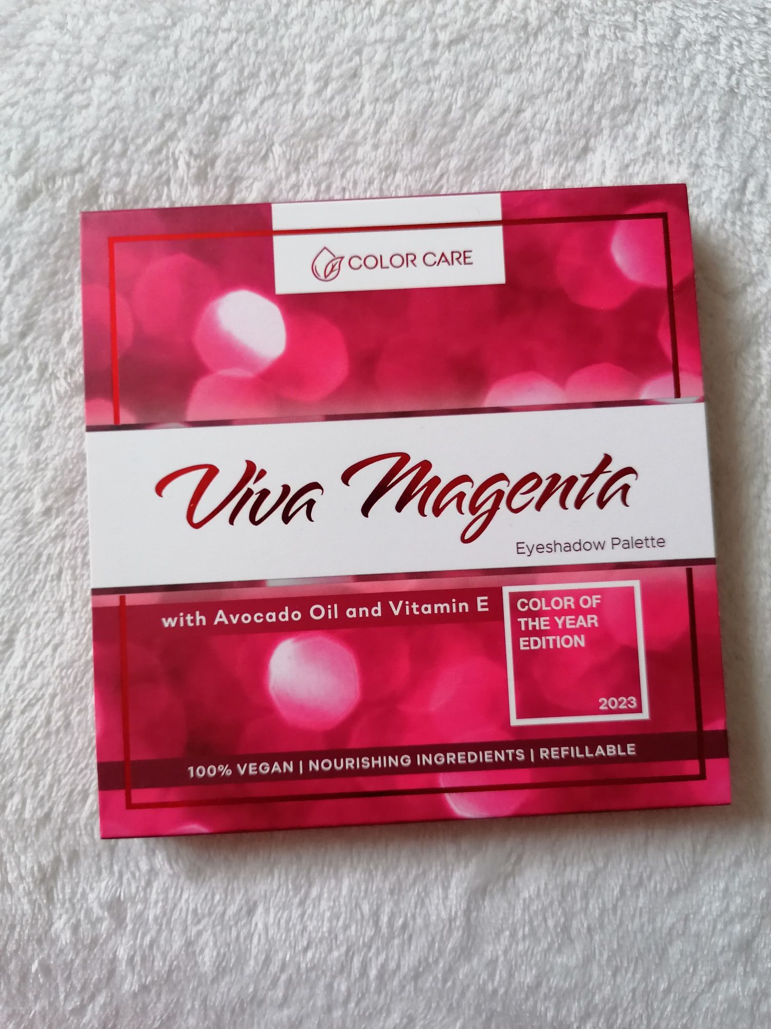 Paleta cieni Viva magenta color care