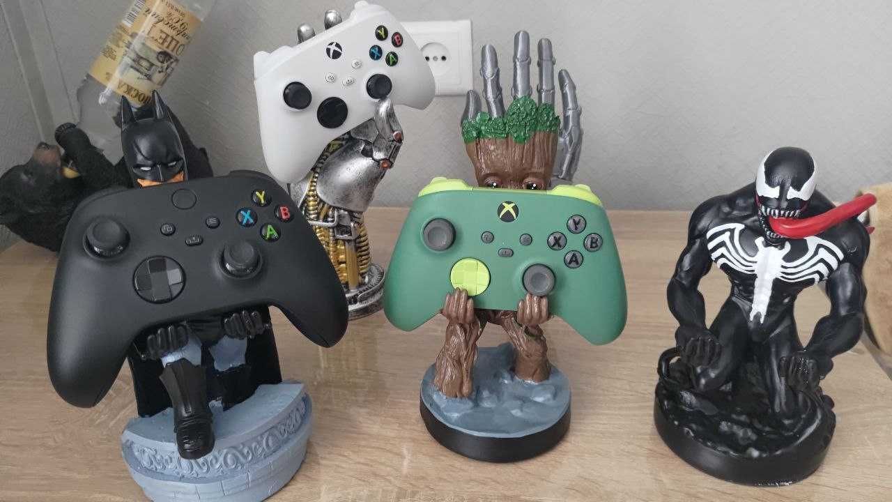 Держатель для контройллера MARVEL Venom Бэтмен киберпанк  PS5 PS4 Xbox
