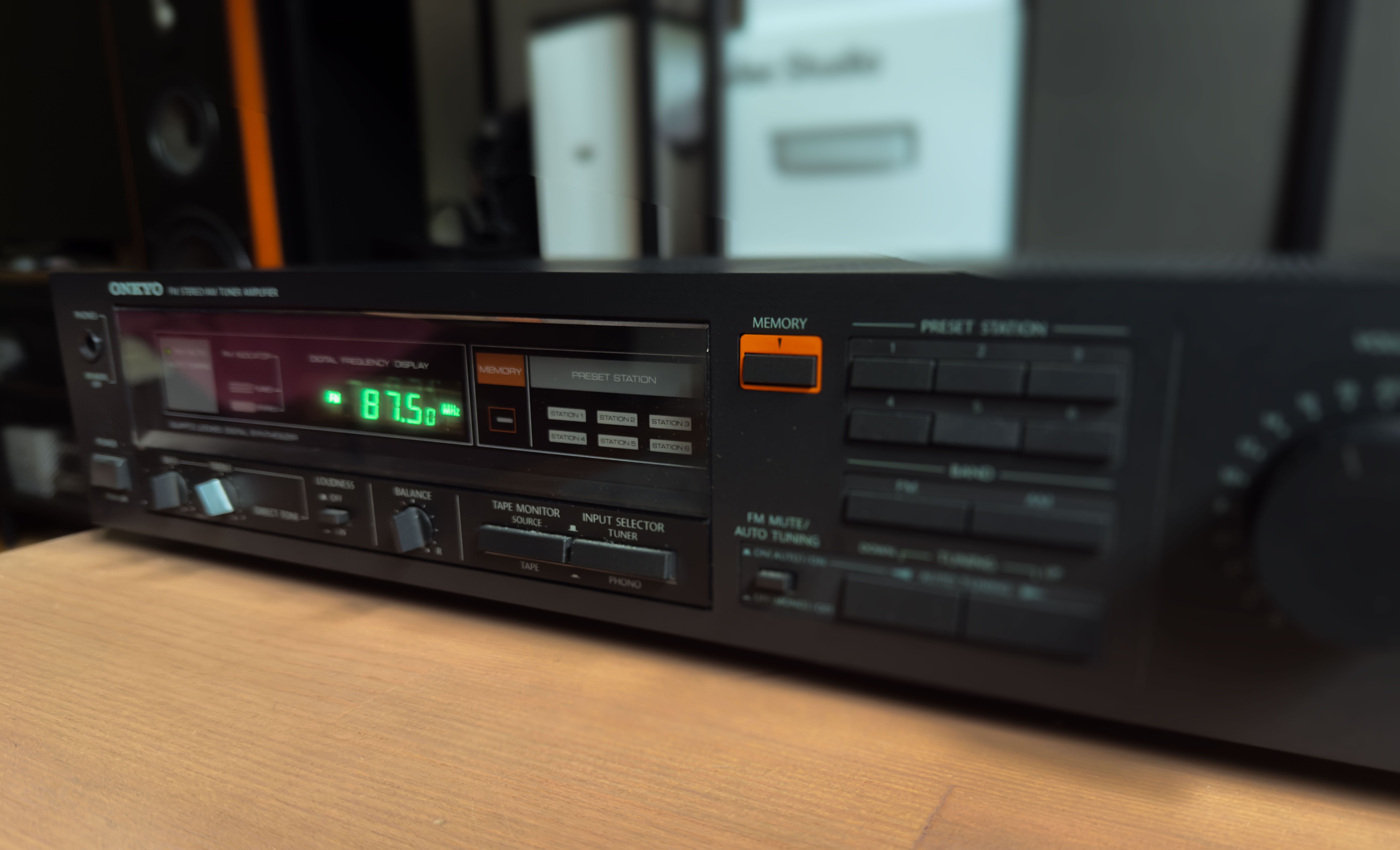 Amplituner ONKYO TX 100 - piękny klasyk