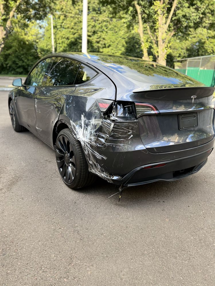 Tesla Model Y MY Капот Бампер Фара Крило Радиатори комплект. РАЗБОРКА