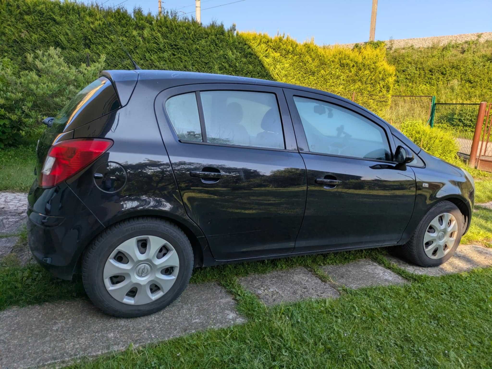 Auto Opel Corsa D