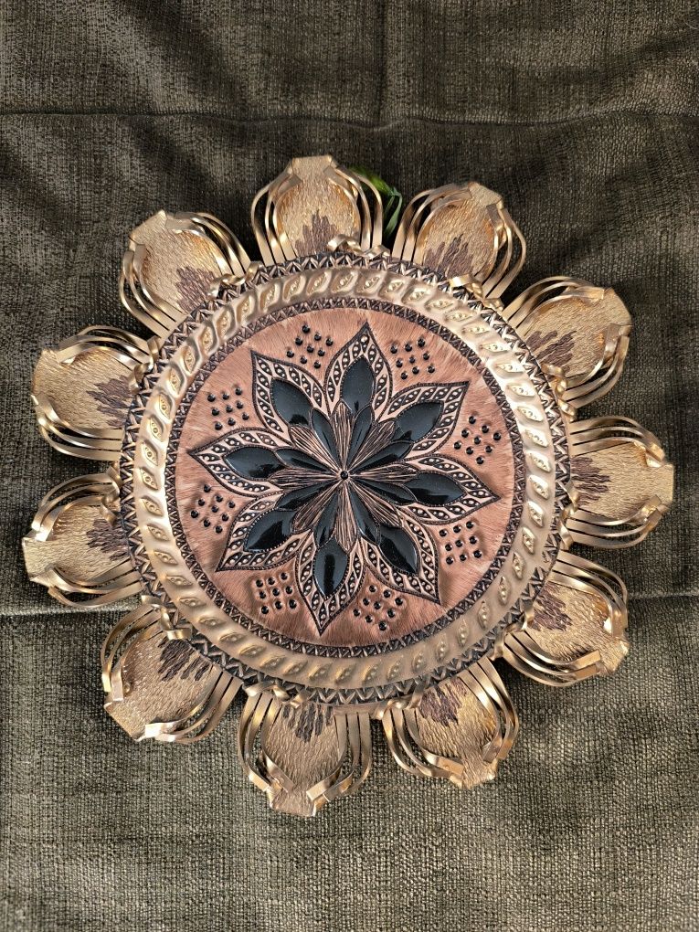 Talerz ozdobny ścienny, metaloplastyka, miedź 28cm