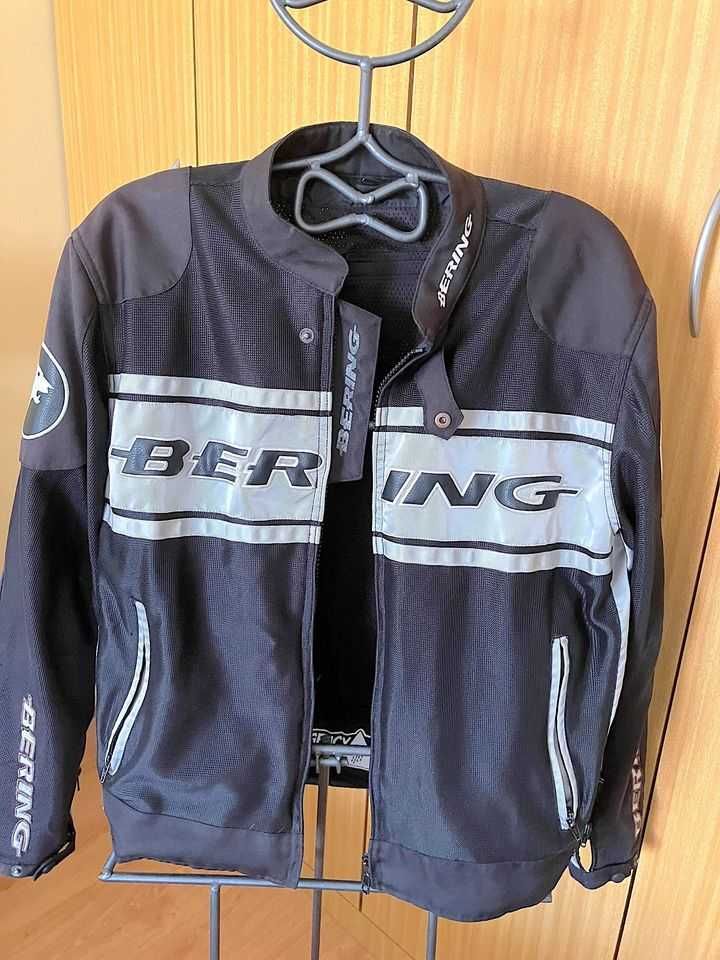 Blusao marca Bering