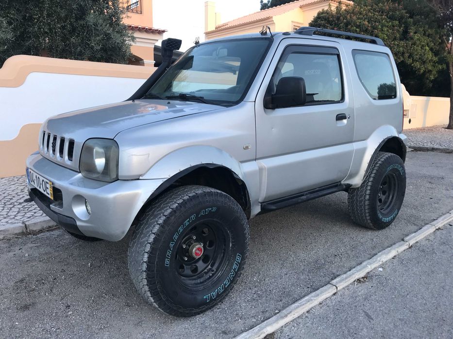 SUZUKI JIMNY customizado para off-road