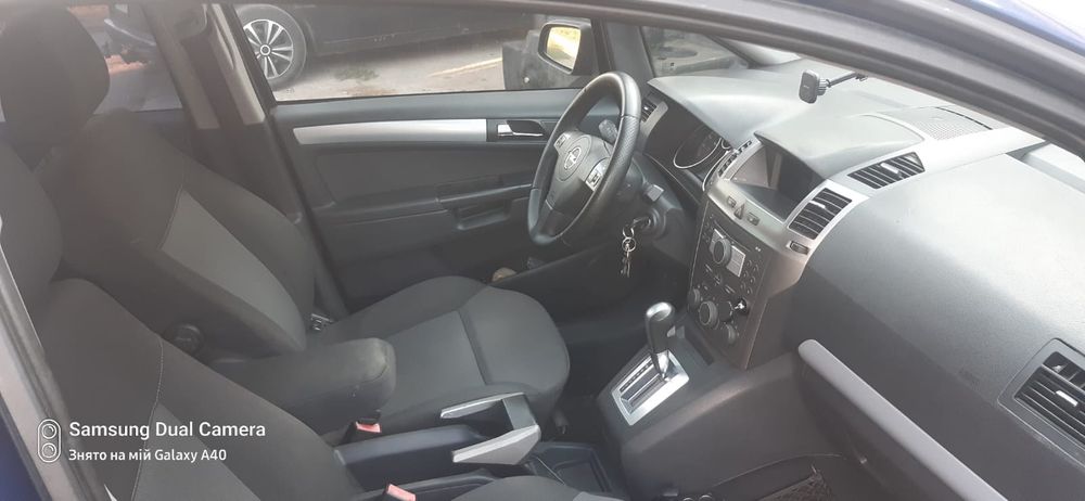 Opel Zafira 2.2 бензин на автоматі