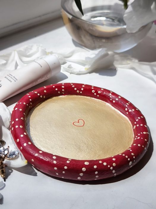 Підставки з глини все по 100 грн