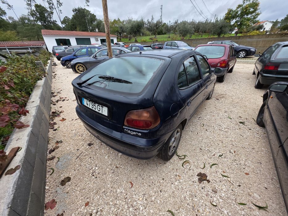 Renault megane 1.9 DTi LER DESCRIÇÃO NÃO TRABALHA
