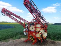 Opryskiwacz Kuhn Hardi Caruelle,;Blanchard 18 m,hydraulicznie składany