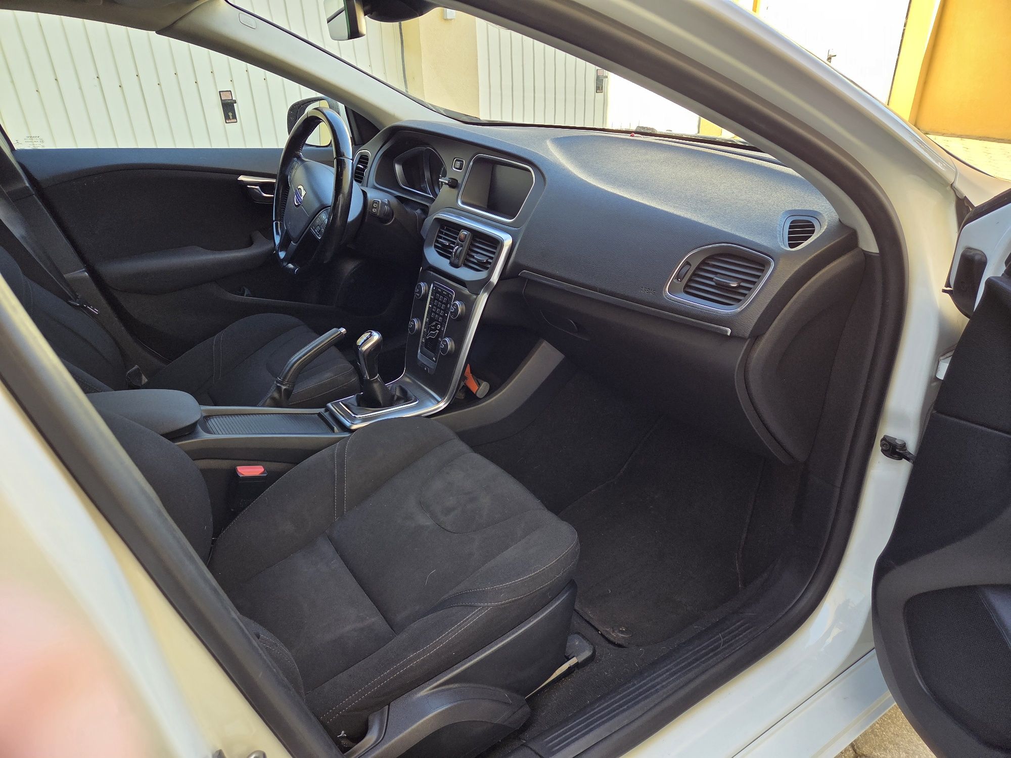 Volvo V40 D2 2014 com 181900Km