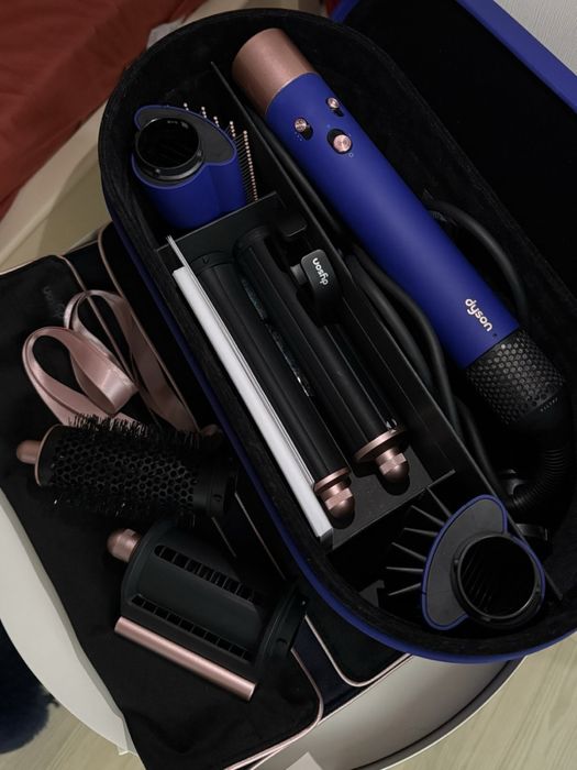 Стайлер Dyson ионик