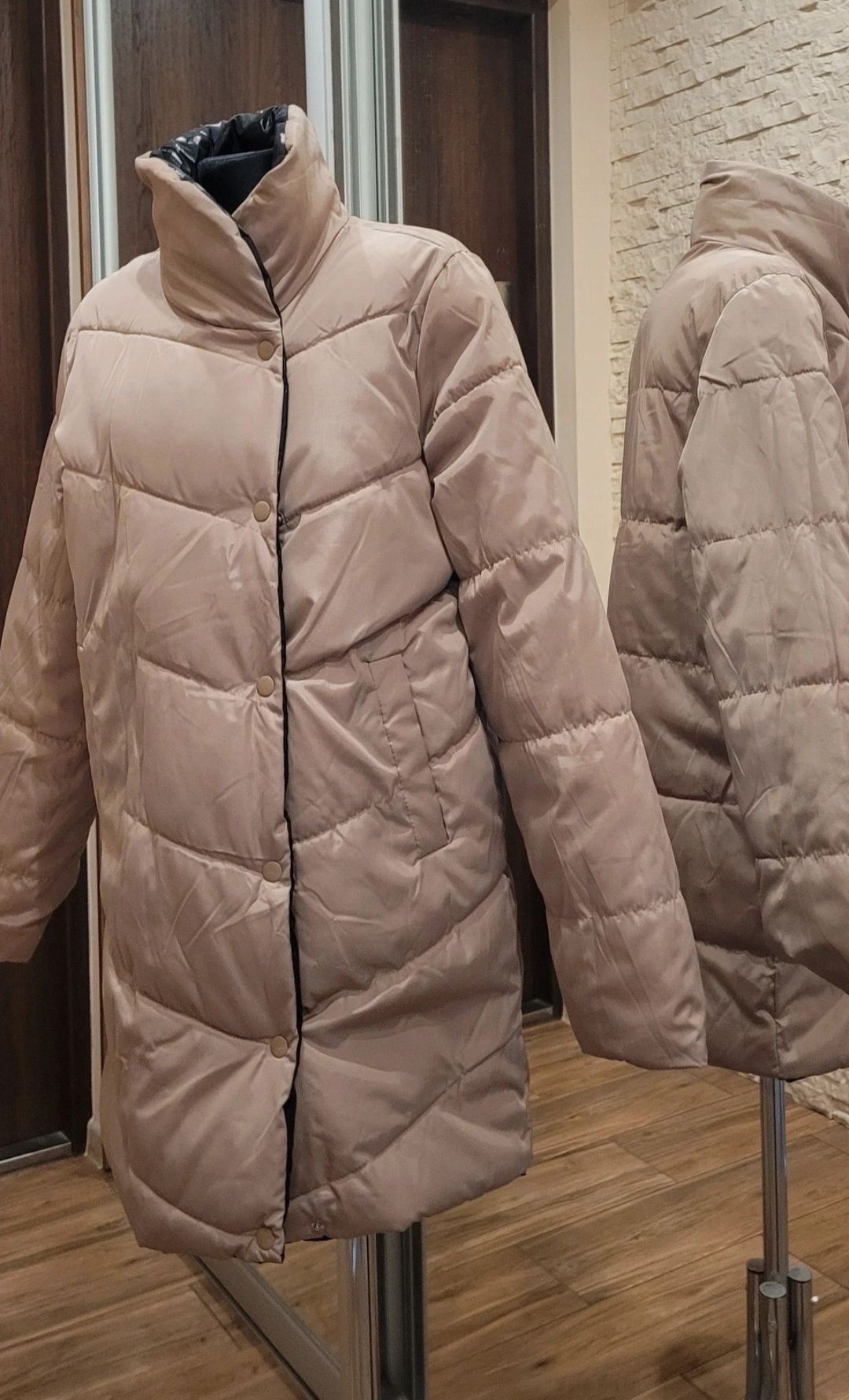 Dwustronna kurtka z monogramem
