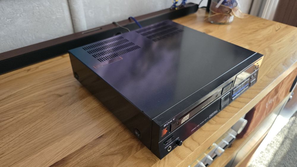 Sony CDP-11S - 1984 - Vintage CD Audio Player