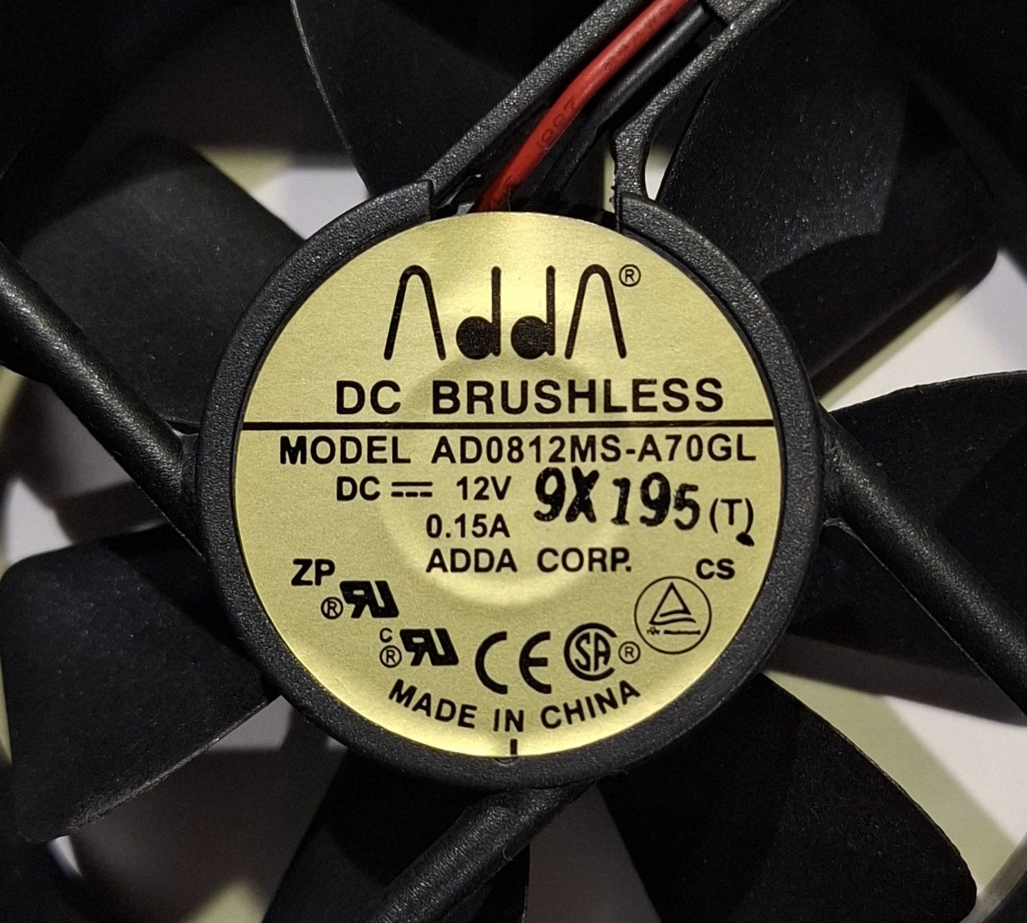 Wentylator Adda AD0812MS-A70GL, bardzo cichy, ze wzmacniacza