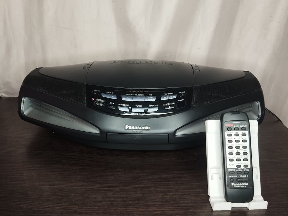 Продам Panasonic RX-ED77 Cobra