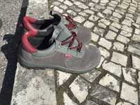 Bota de aço novo para trabalho