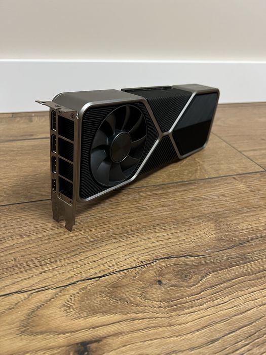 Відеокарта RTX 3080 Founder Edition ( Ідеал)