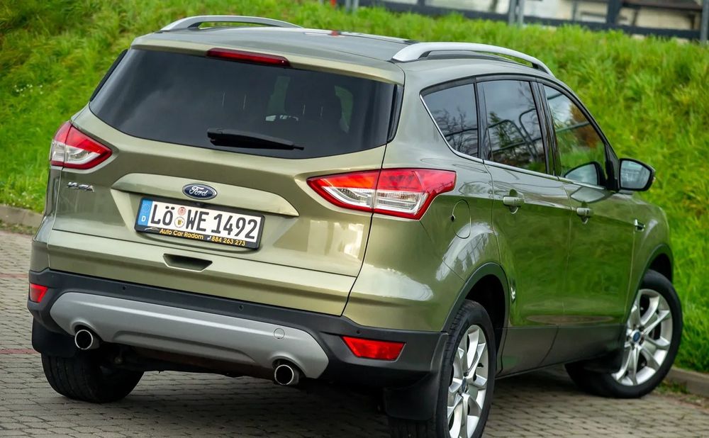 Ford Kuga 2014 року